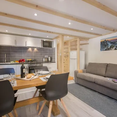 Sainte-foy-l'argentiere Sleeps 4 Appartement *