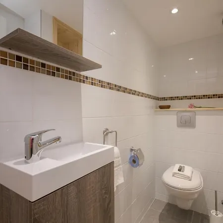Appartement Sainte-foy-l'argentiere Sleeps 4 *